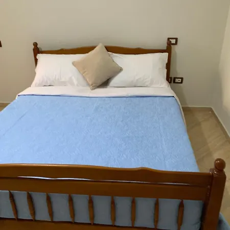 Villalumora Apartment *